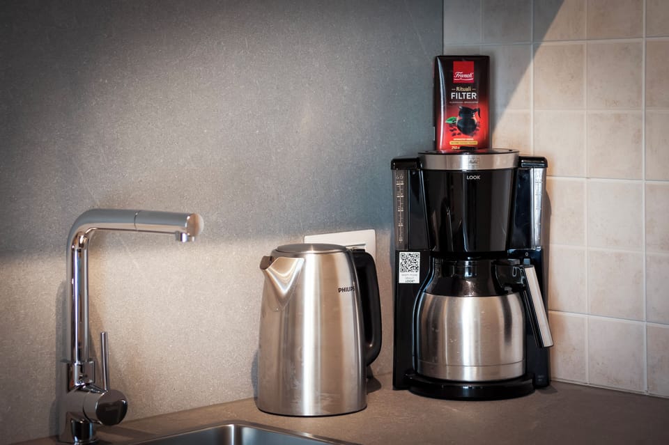 Family House | Private kitchen | Fridge, microwave, oven, stovetop