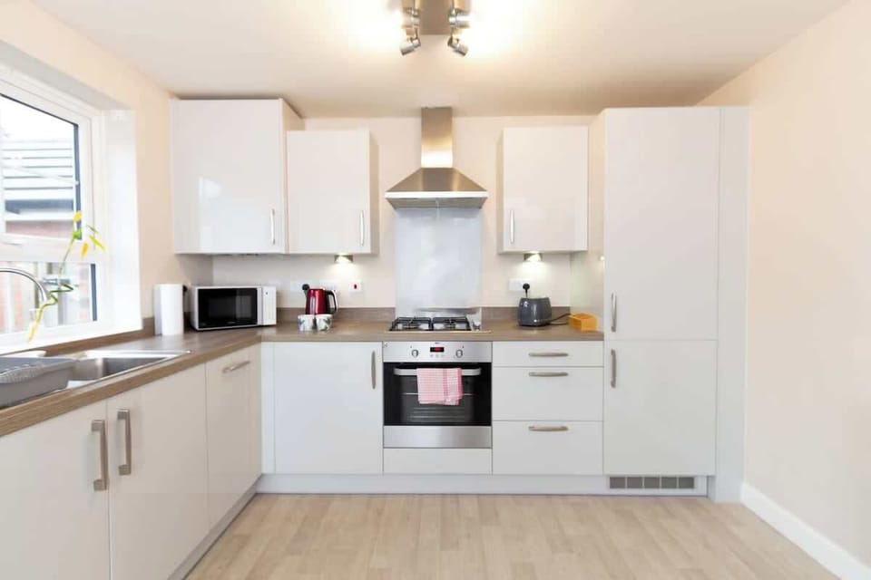 Kitchen equipment available for your private use on the duration of your whole stay.