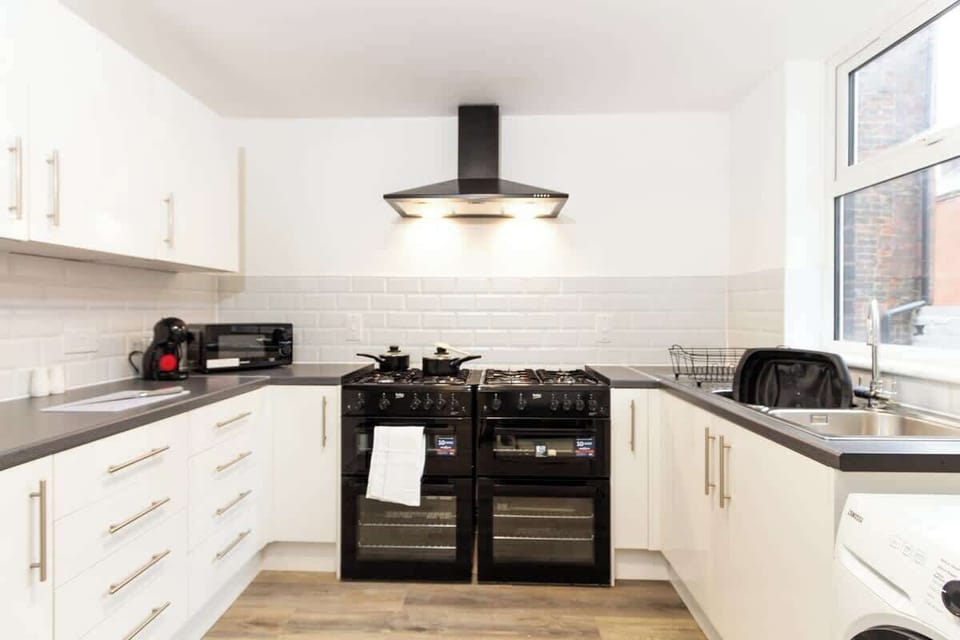 Kitchen equipment available for your private use on the duration of your whole stay.