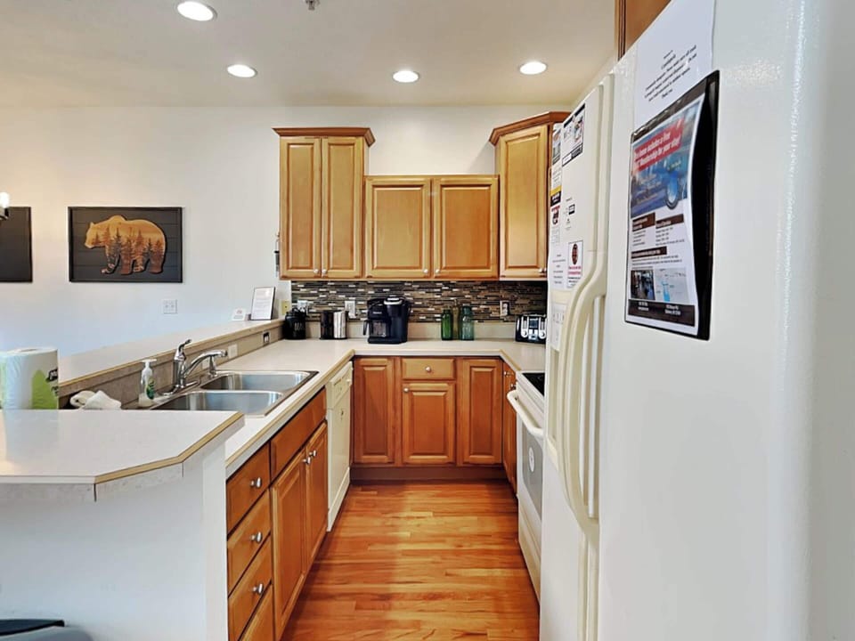 House (4 Bedrooms) | Property amenity