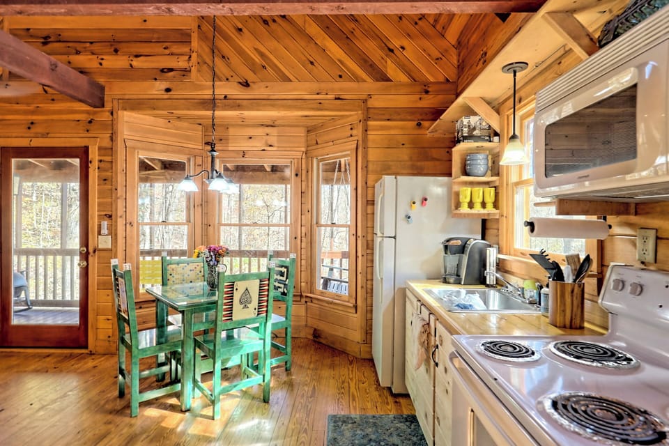 Kitchen and dining area