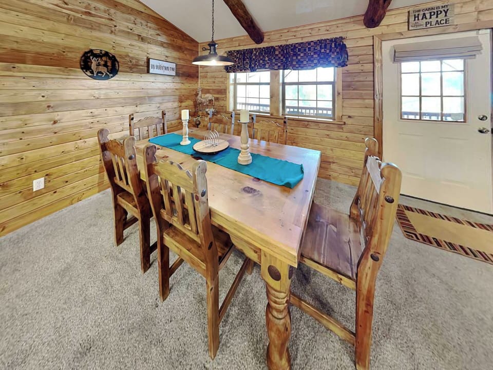 House (3 Bedrooms) | Property amenity
