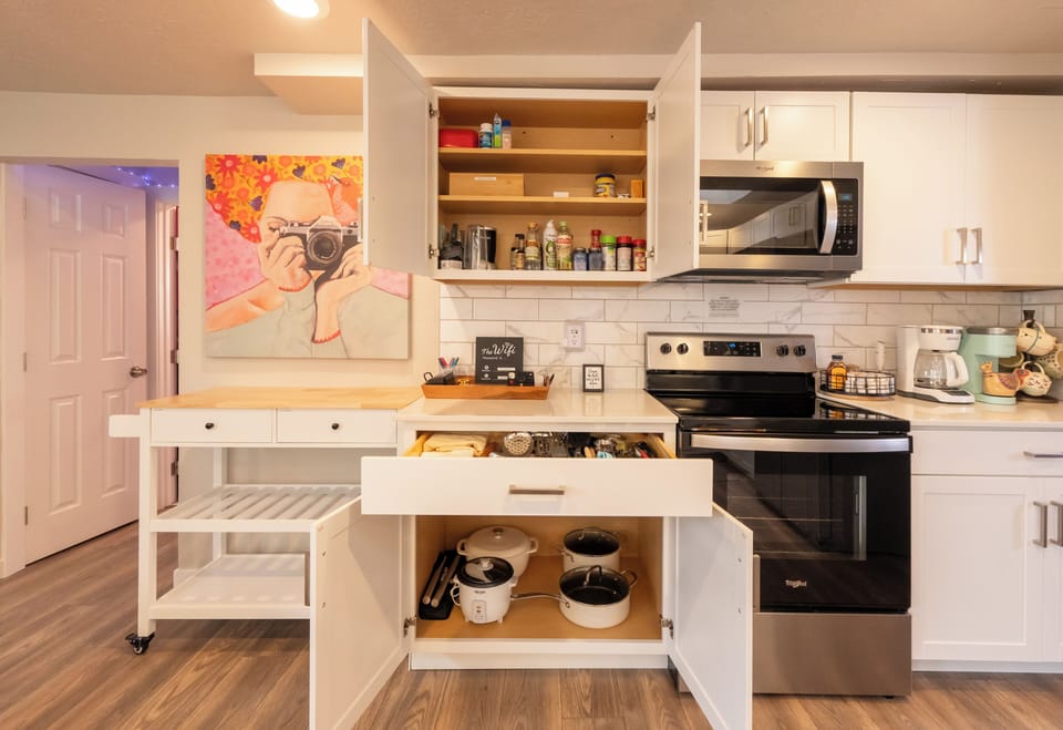 Our kitchen is stacked with ALL the amenities you need. It's just like home.