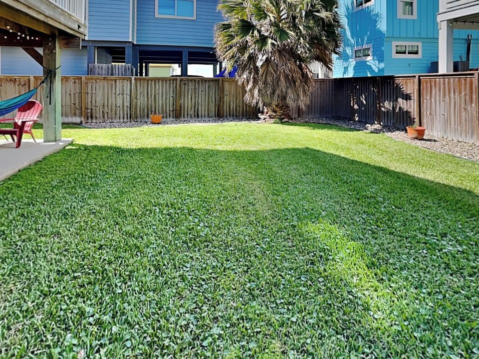 House (3 Bedrooms) | Property amenity