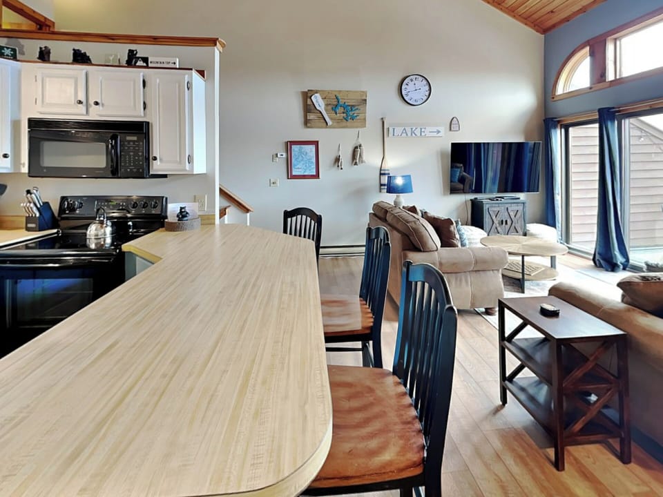 House (3 Bedrooms) | Property amenity