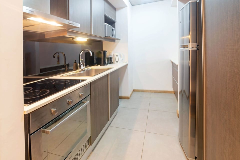 Apartment | Private kitchen | Fridge, microwave, oven, electric kettle