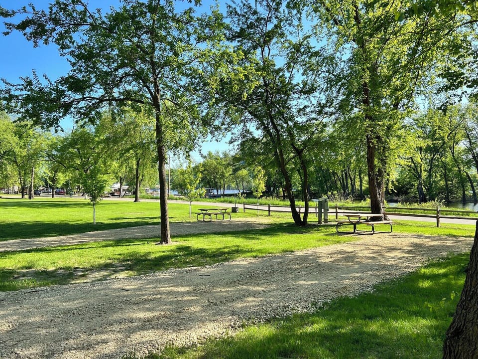 Cottage at Lake Road Campground
