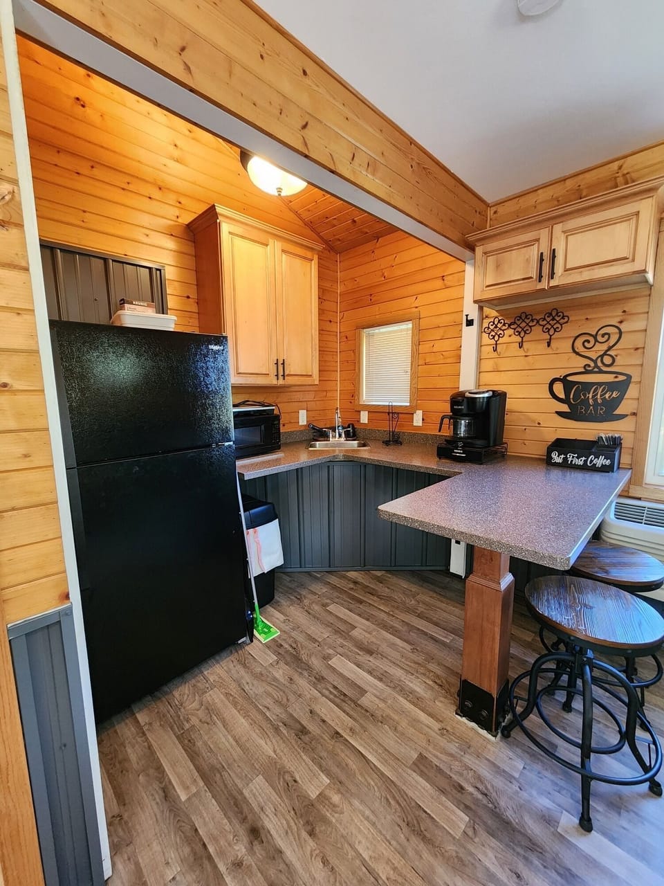 Cottage at Lake Road Campground