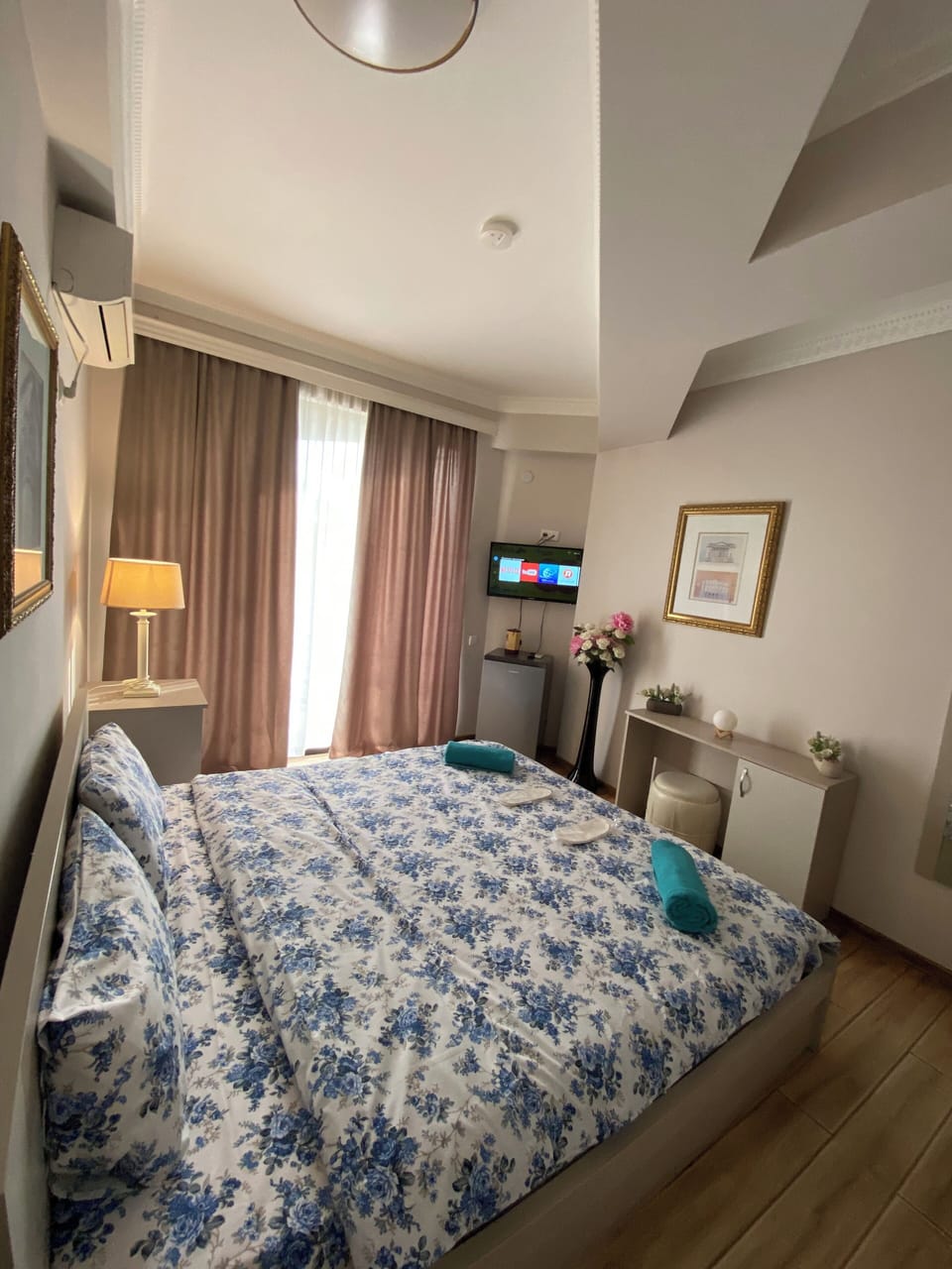 Classic Double Room, 1 Bedroom, City View | Premium bedding, individually decorated, individually furnished, desk