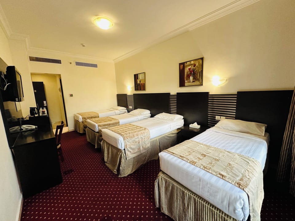 Family Room | Free WiFi