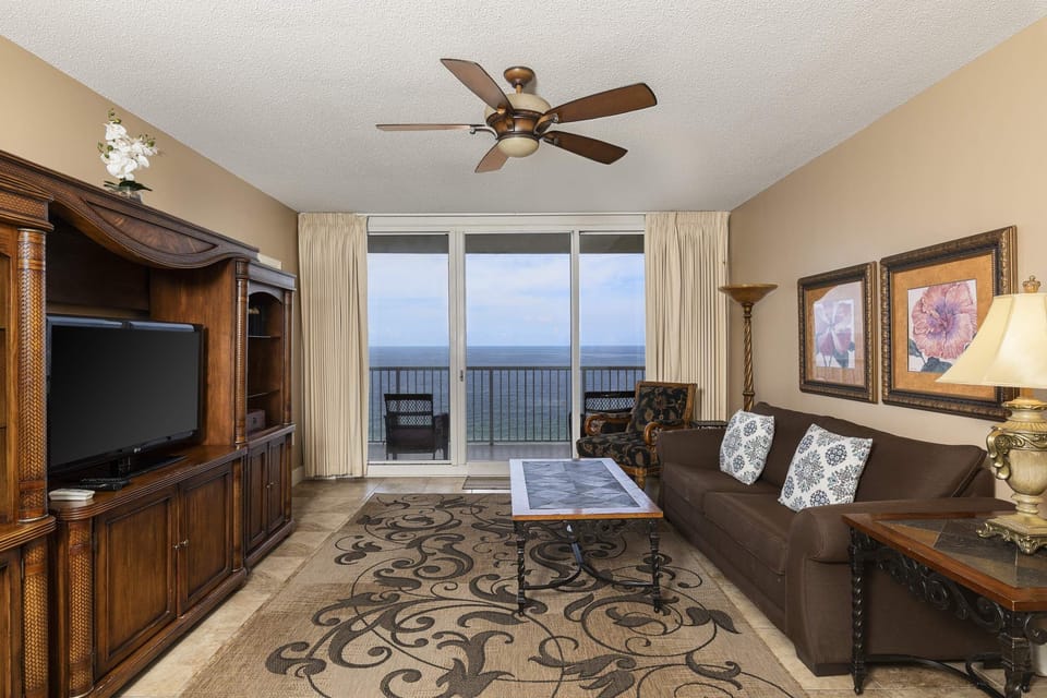 Unwind with a great view of the Gulf