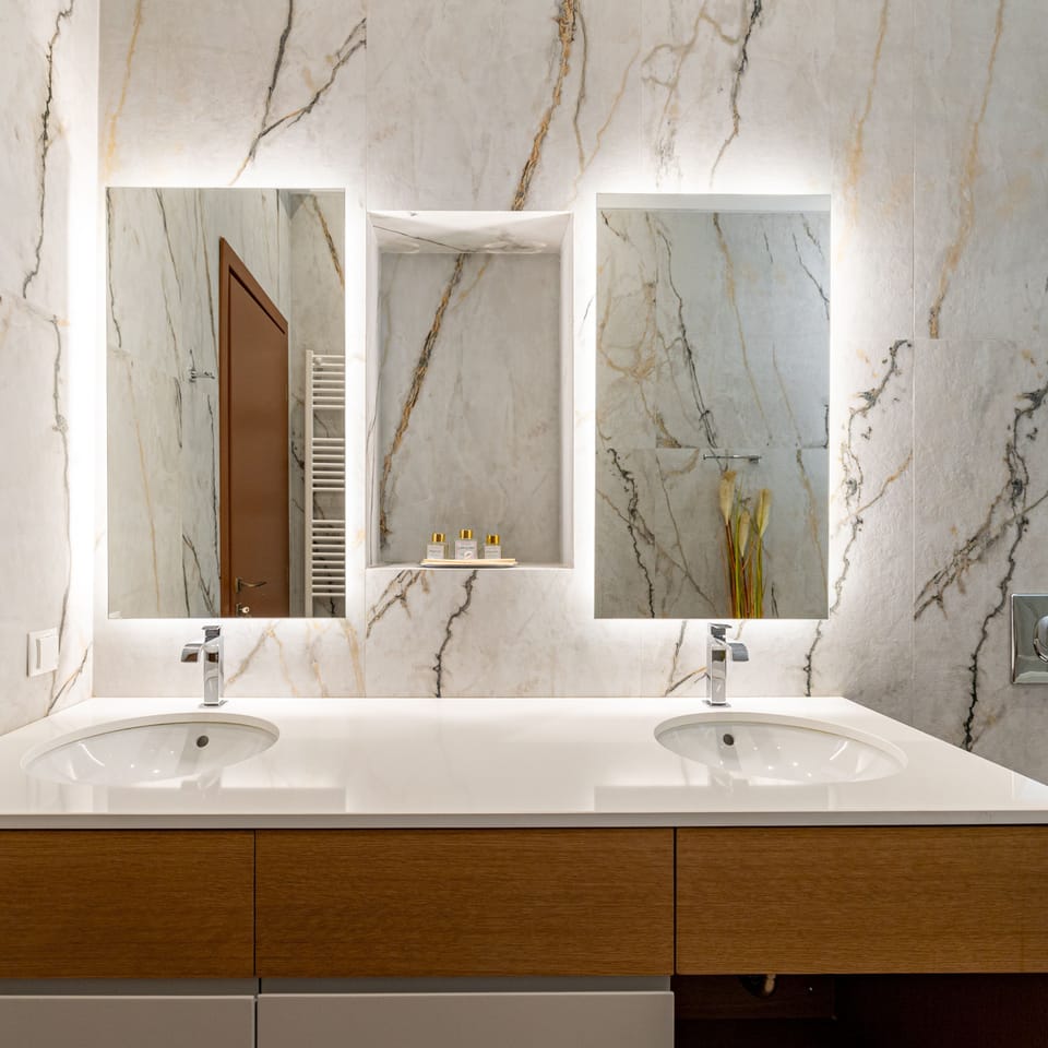 Kolonaki Chic Haven - A Downtown Retreat Apartment in Athens