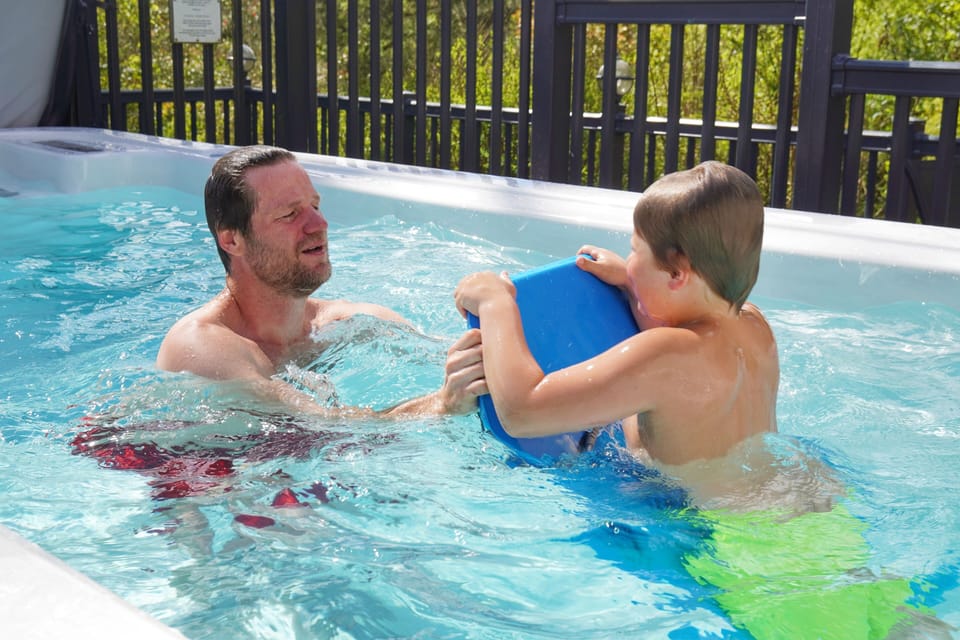 Cottage | Pool