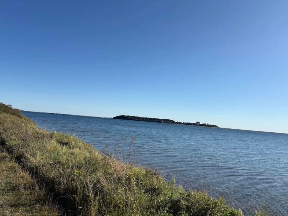 House | Water view