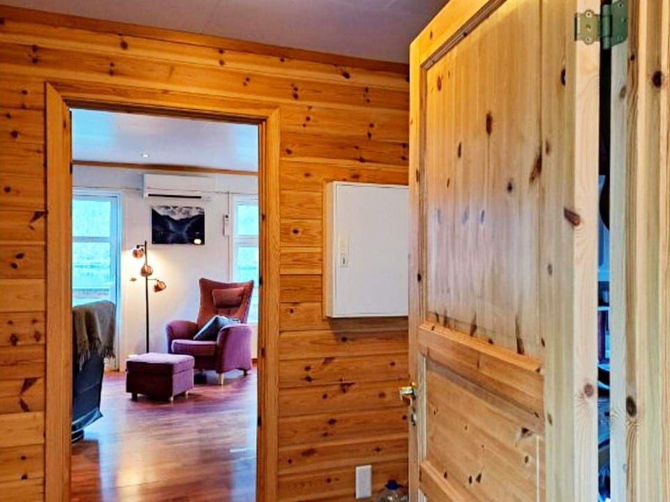 House | Bathroom