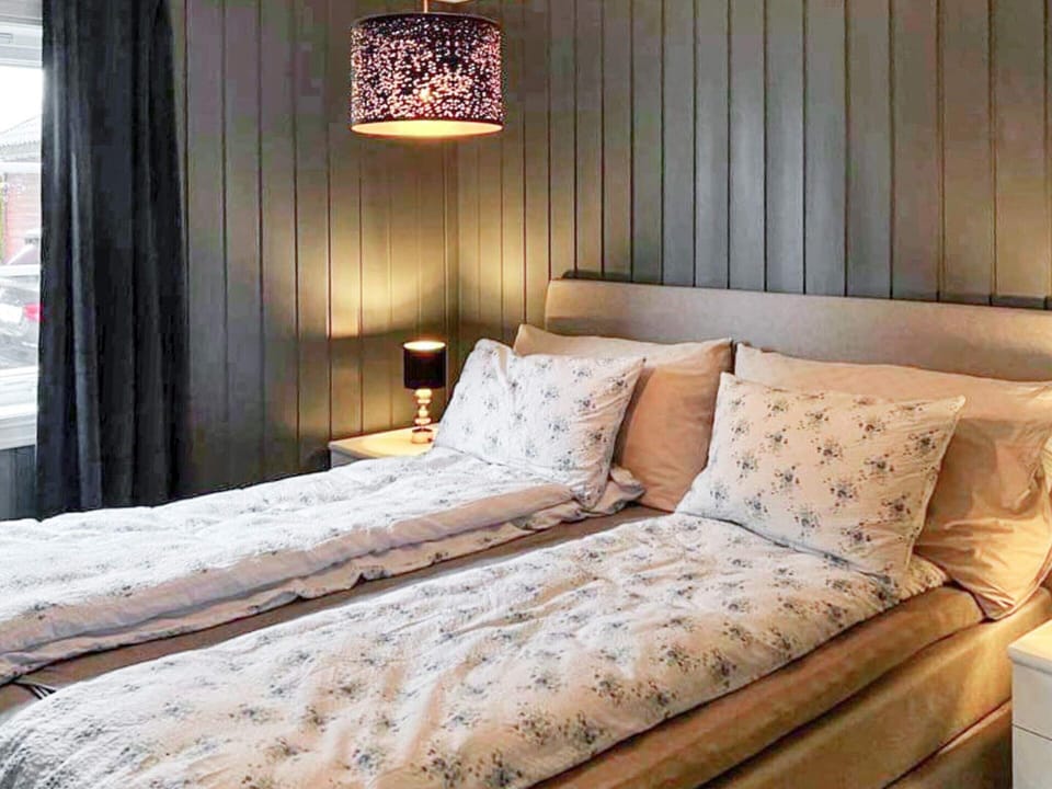 4 Star Holiday Home in Gursken House in Vestland