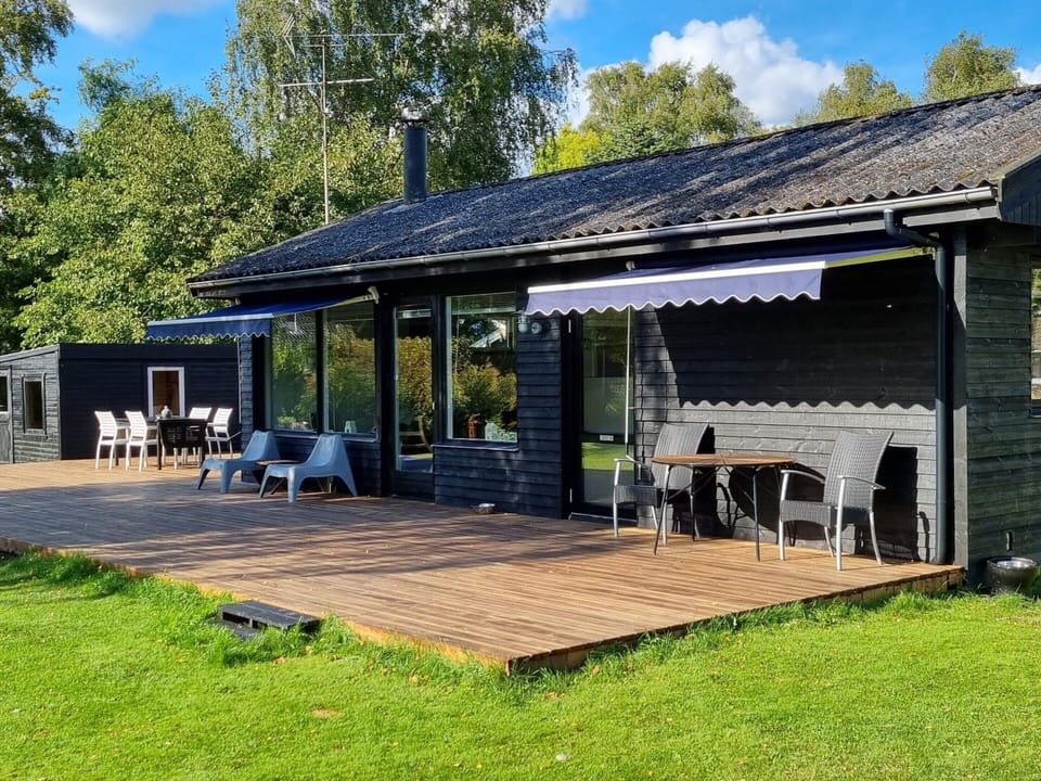 House | Outdoor dining