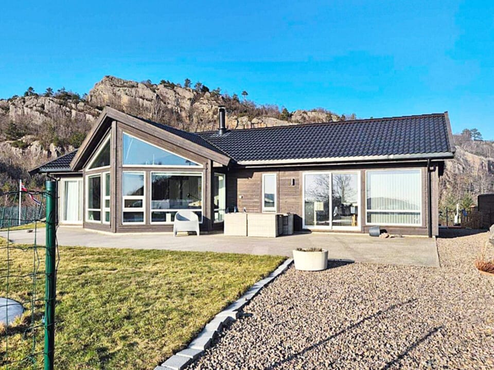 House | Exterior