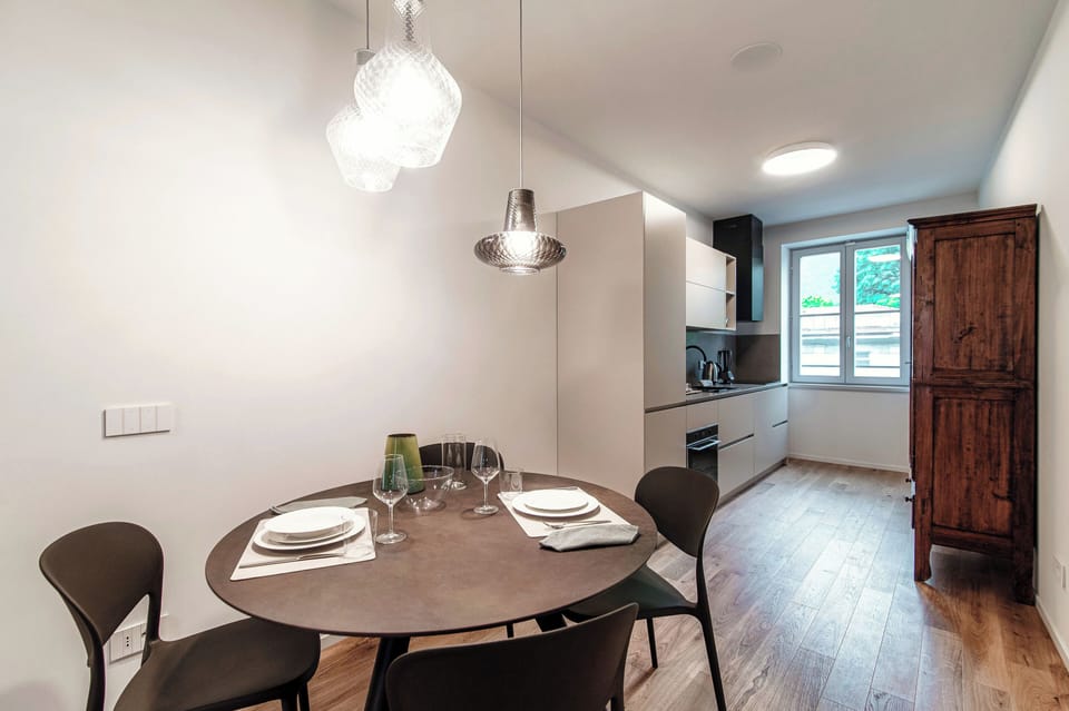 Apartment | Dining room