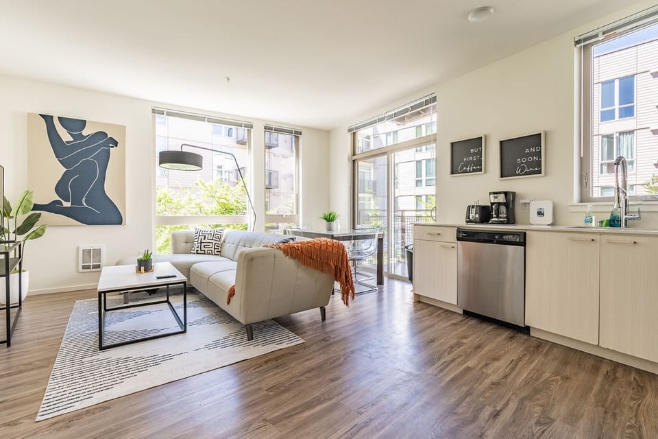 Kitchen and living
