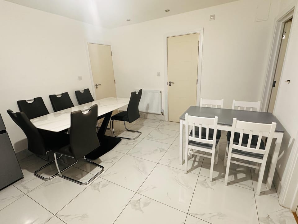House | Dining