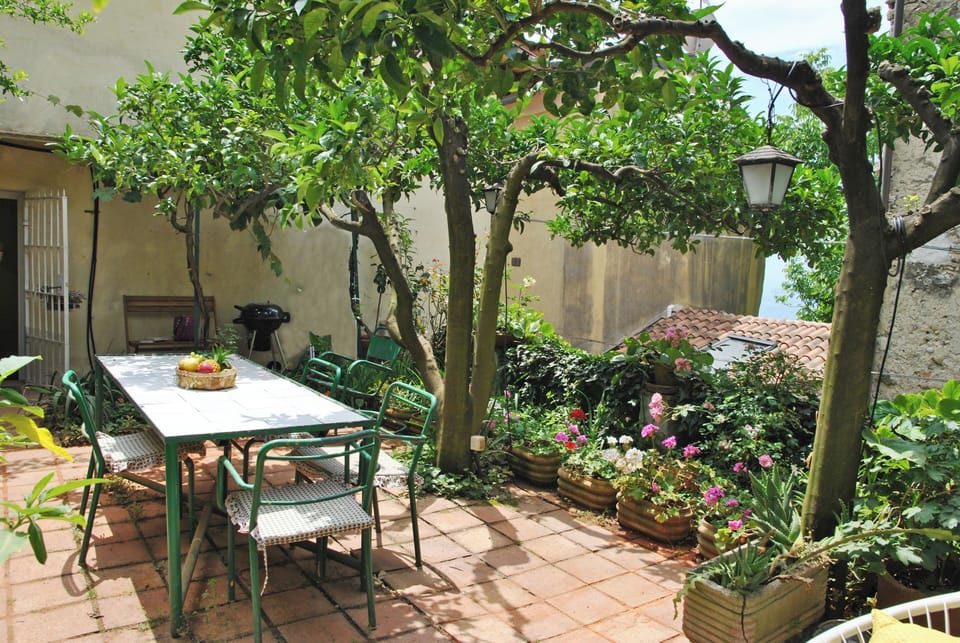 House, 1 Bedroom, Smoking, Fireplace | Garden