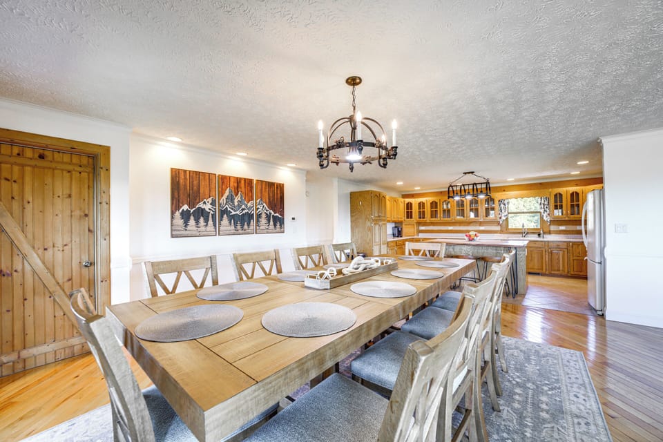 Dining Area | Kitchen | Cooking Basics
