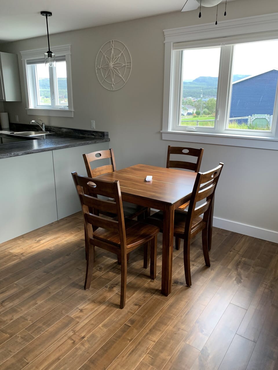 Basic Suite | In-room dining