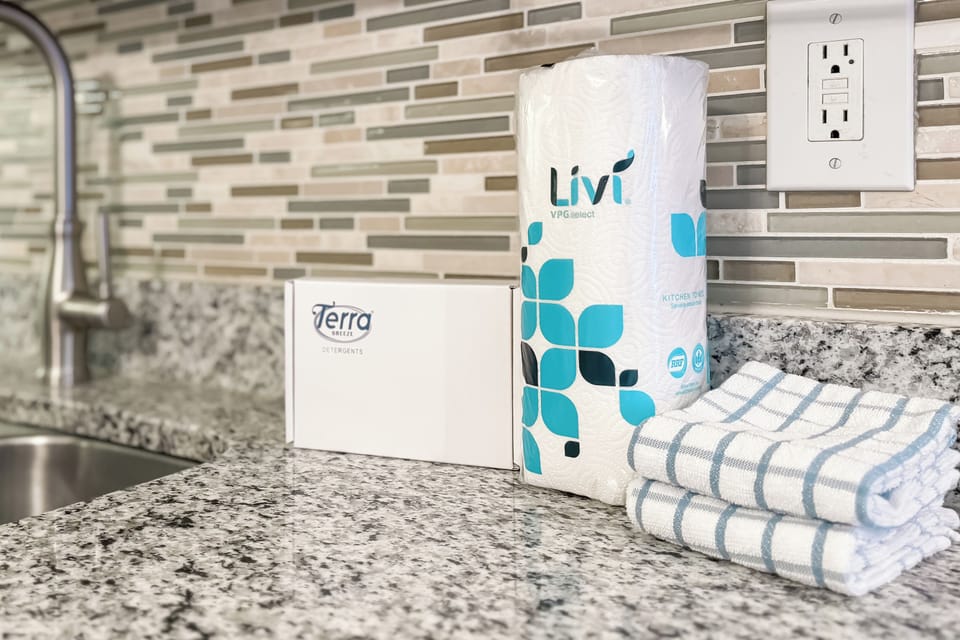 Kitchen amenities