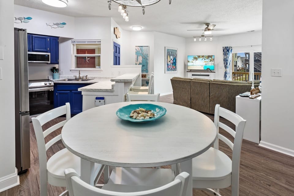 Whip up something delicious to enjoy in the Dining Area!