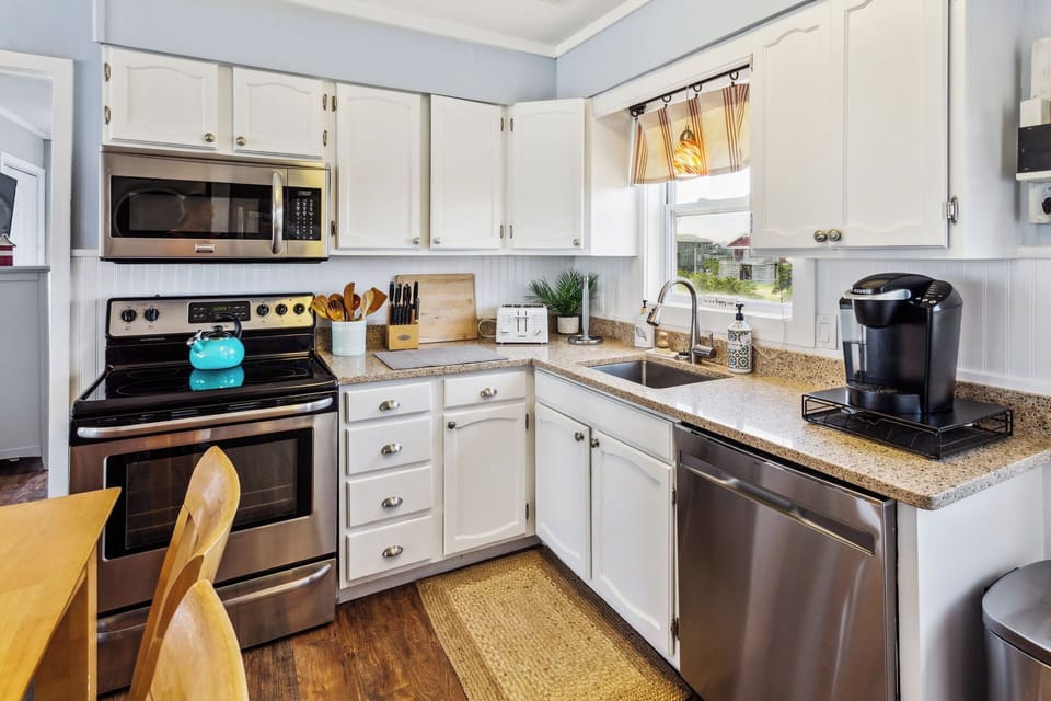 Cook a delicious meal in the Kitchen with modern appliances.