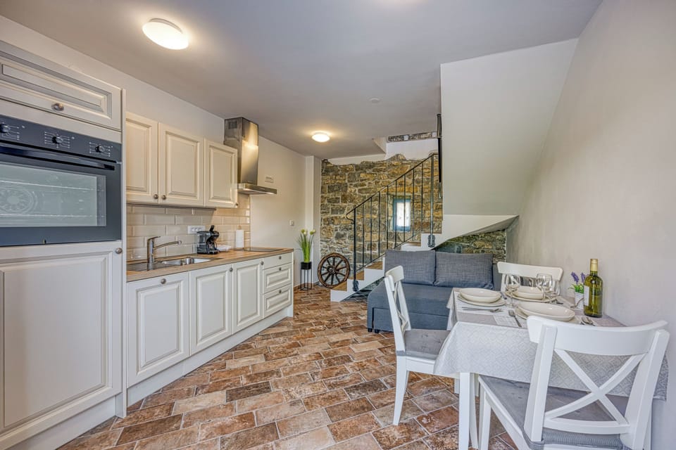Kitchen and dining area
