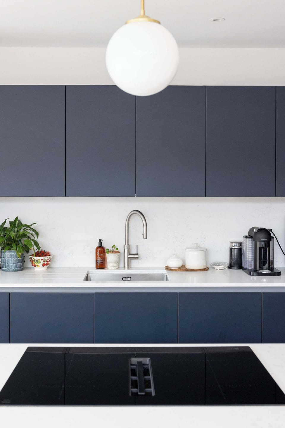 Large hob plus nespresso coffee machine