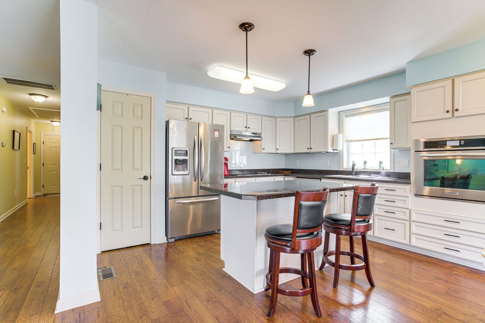 Kitchen | Dishwasher | Keurig Coffee Maker