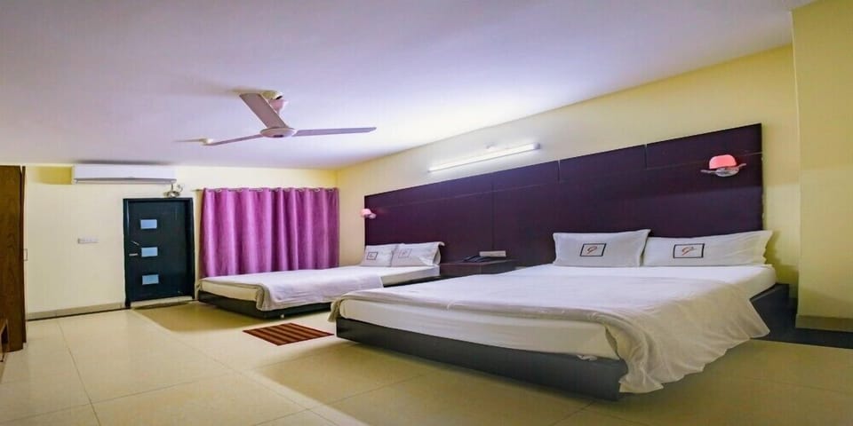 Deluxe Double Room | Free WiFi