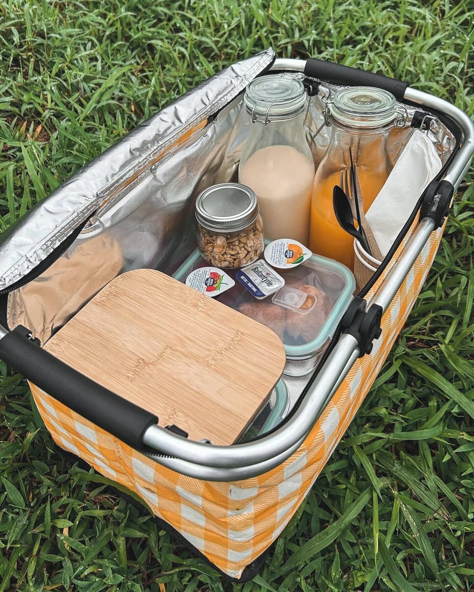 Free daily on-the-go breakfast