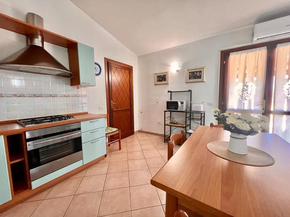 Apartment | Dining room
