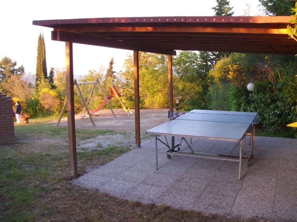 Balcony / Terrace / Patio, Building Exterior, Garden, Outdoor