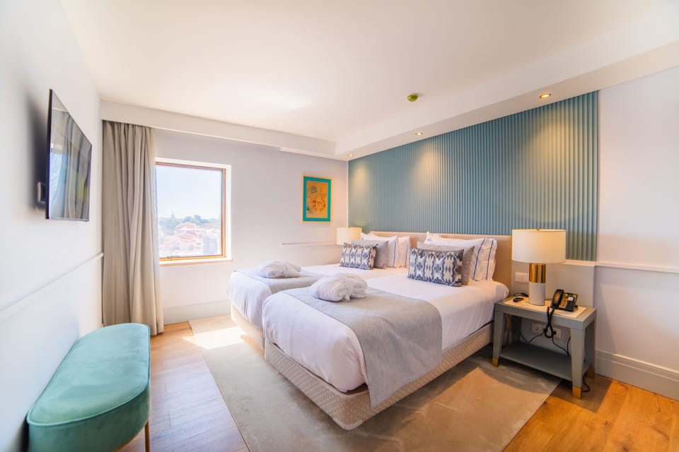 Desk, laptop workspace, free WiFi, bed sheets