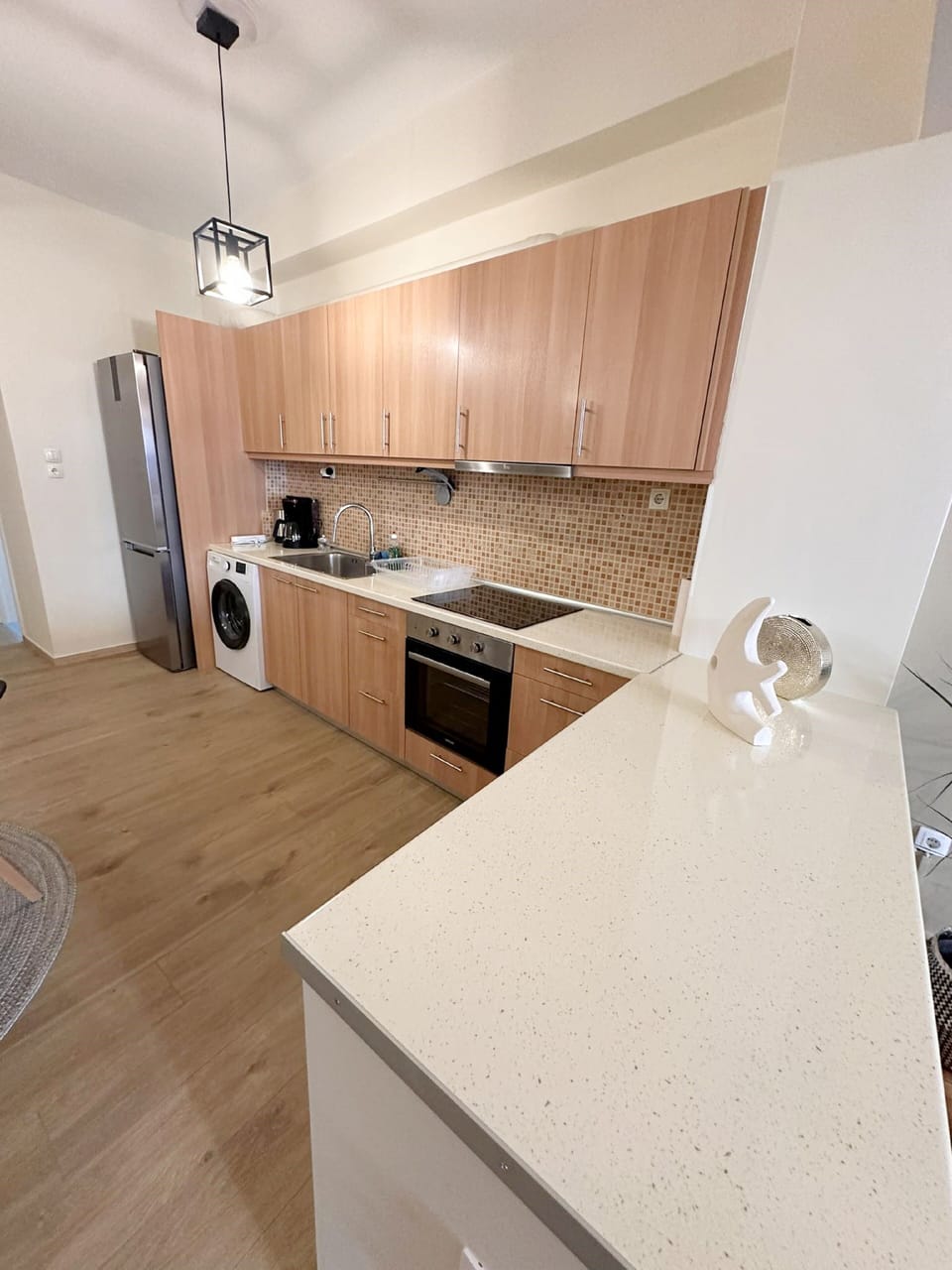 Apartment | Private kitchen | Full-size fridge, oven, electric kettle, toaster