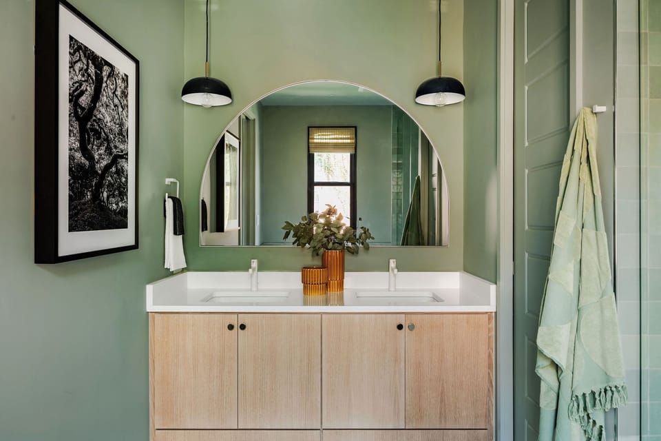 Full Bathroom 2 | Ensuite Bathroom for Bedroom 1 with Dual Showers and Soaking Tub | Second Floor