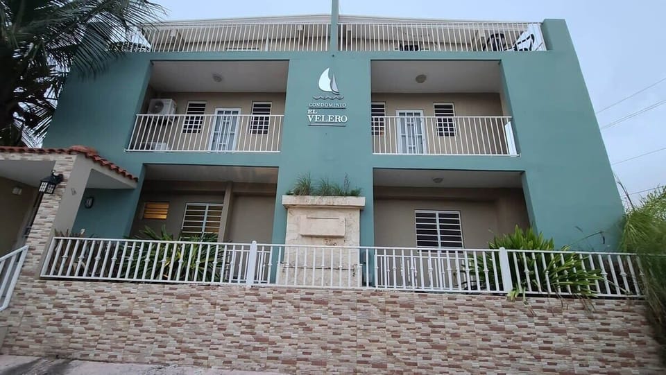 The El Velero building, conveniently close to Boquerón Village, a popular spot in Cabo Rojo’s southwest.
