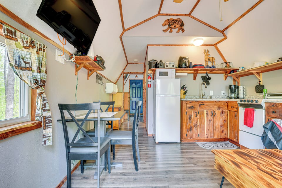 House (1 Bedroom) | Interior