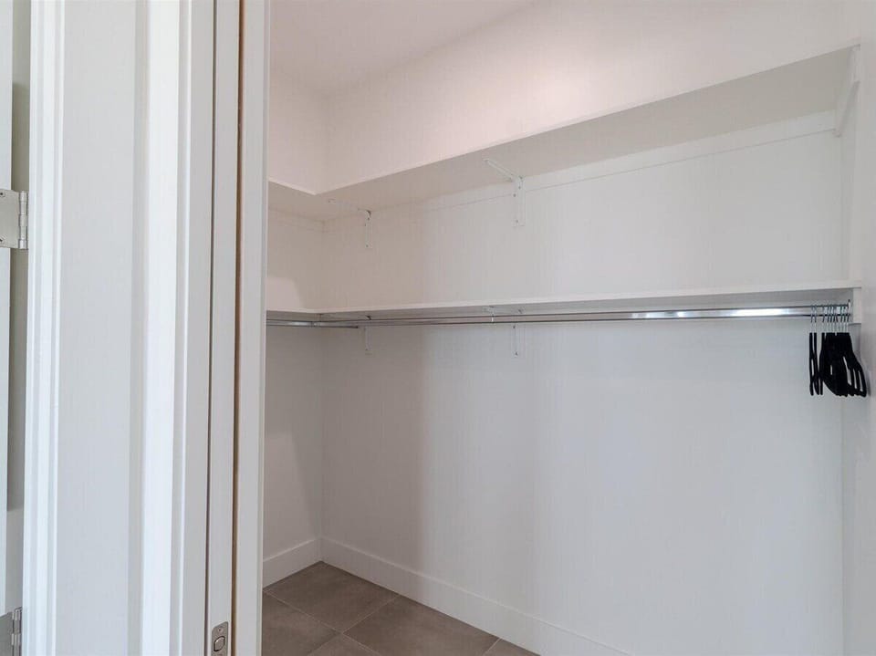 Master suite 1 walk in closet.