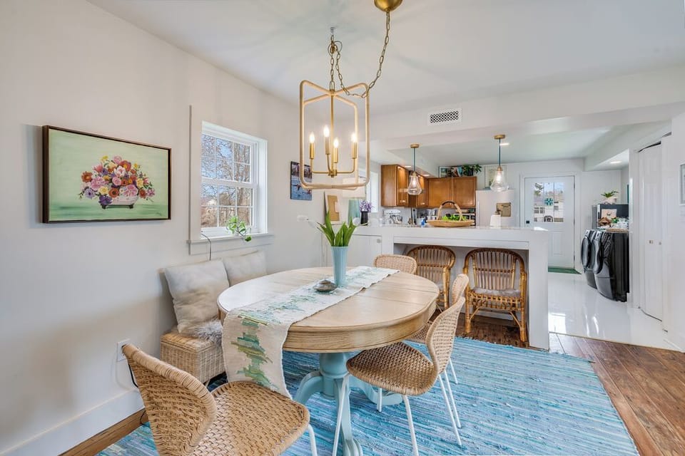 Dine in the comfort of Central AC or wander to one of many nearby Restaurants.