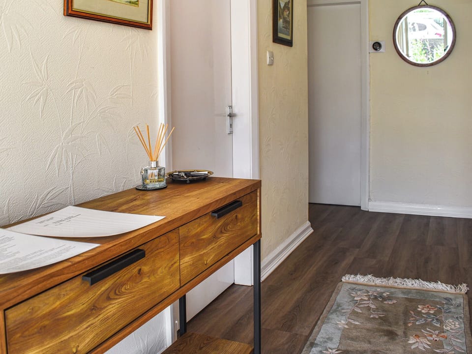 Hallway | Teazles, Peel