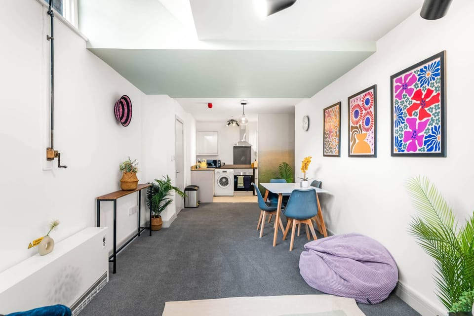 Basic Apartment | Living area | 47-inch Smart TV with digital channels, Netflix, streaming services