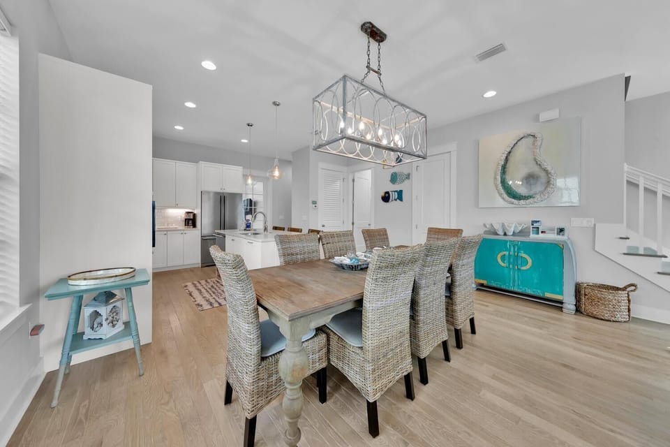 House, Multiple Beds (This is Living) | Dining