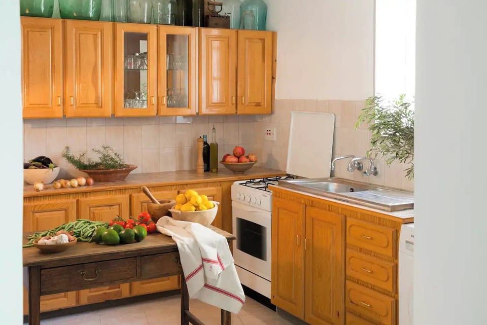 Polytimo House kitchen