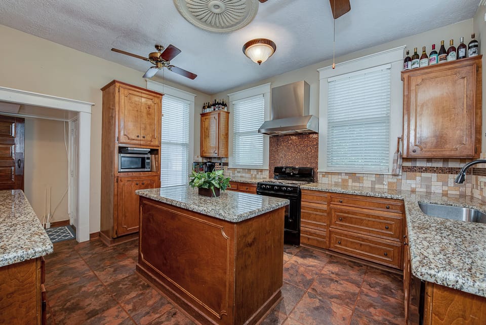 Chefs kitchen. Anything and everything you could possibly need for your vacation